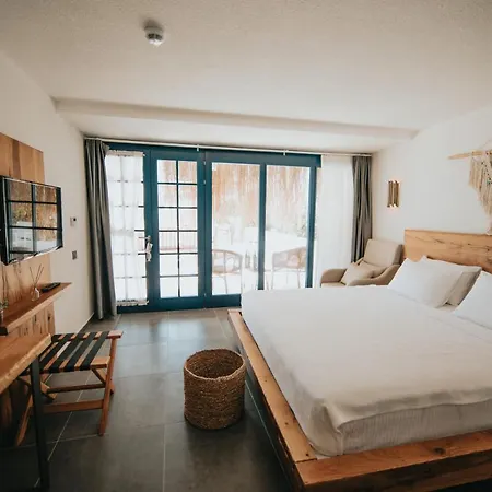 Hotel Bueyuekada Loc'ada *