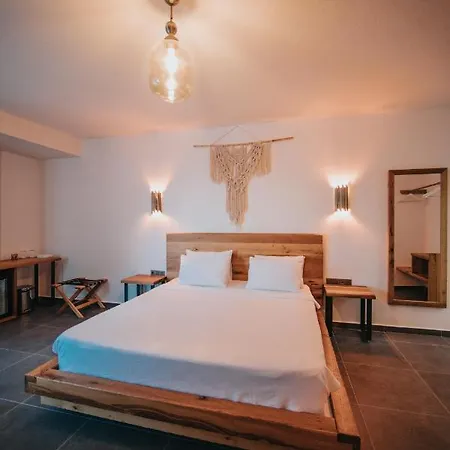 Hotel Bueyuekada Loc'ada *