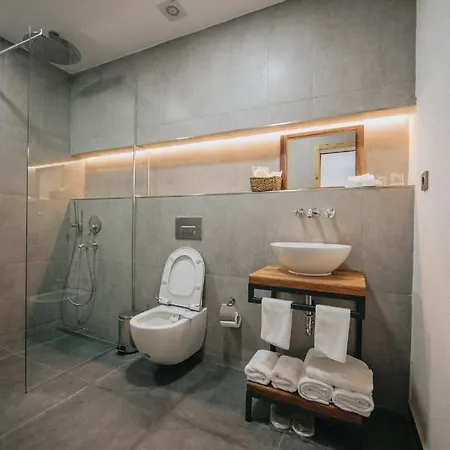 Hotel Bueyuekada Loc'ada *