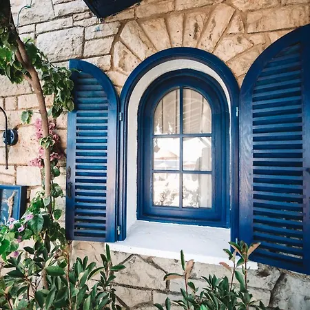 Bueyuekada Loc'ada Hotel *