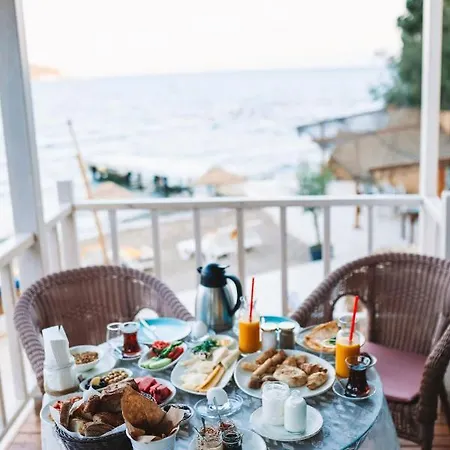 Bueyuekada Loc'ada Hotel Adalar