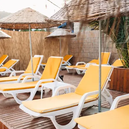 Bueyuekada Loc'ada 호텔