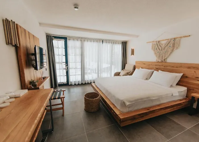 Bueyuekada Loc'ada Adalar