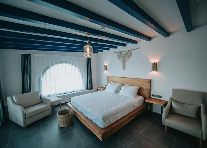 Bueyuekada Loc'ada * Adalar