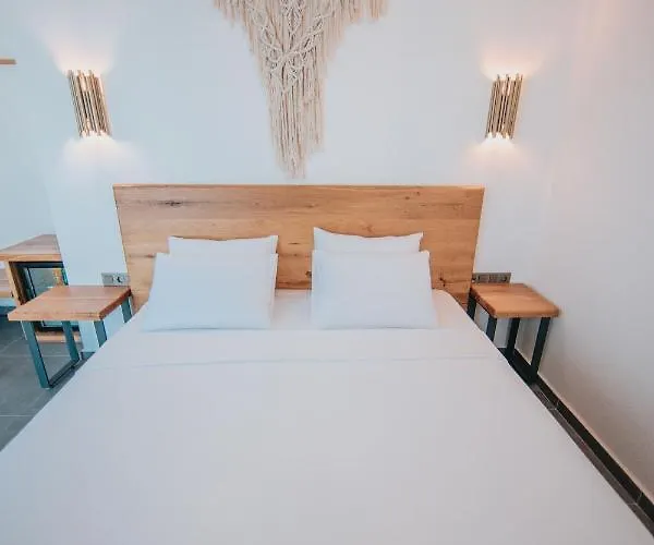 Bueyuekada Loc'ada *