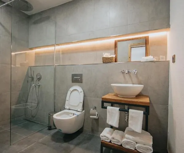 Hotel Bueyuekada Loc'ada *