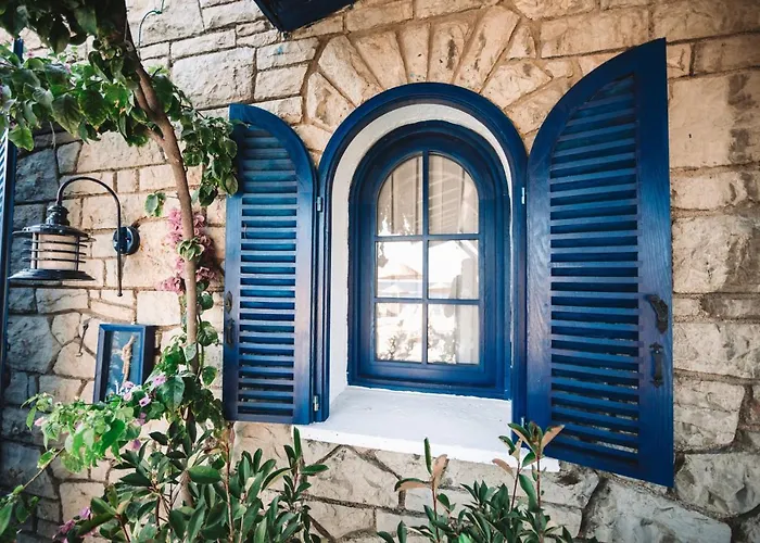 Bueyuekada Loc'ada Hotel *